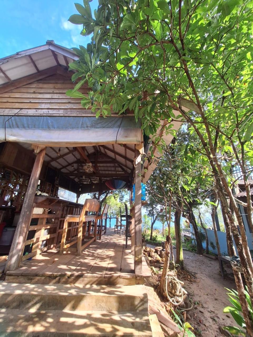 קו רונג סנלואם Dragonfly Guesthouse מראה חיצוני תמונה
