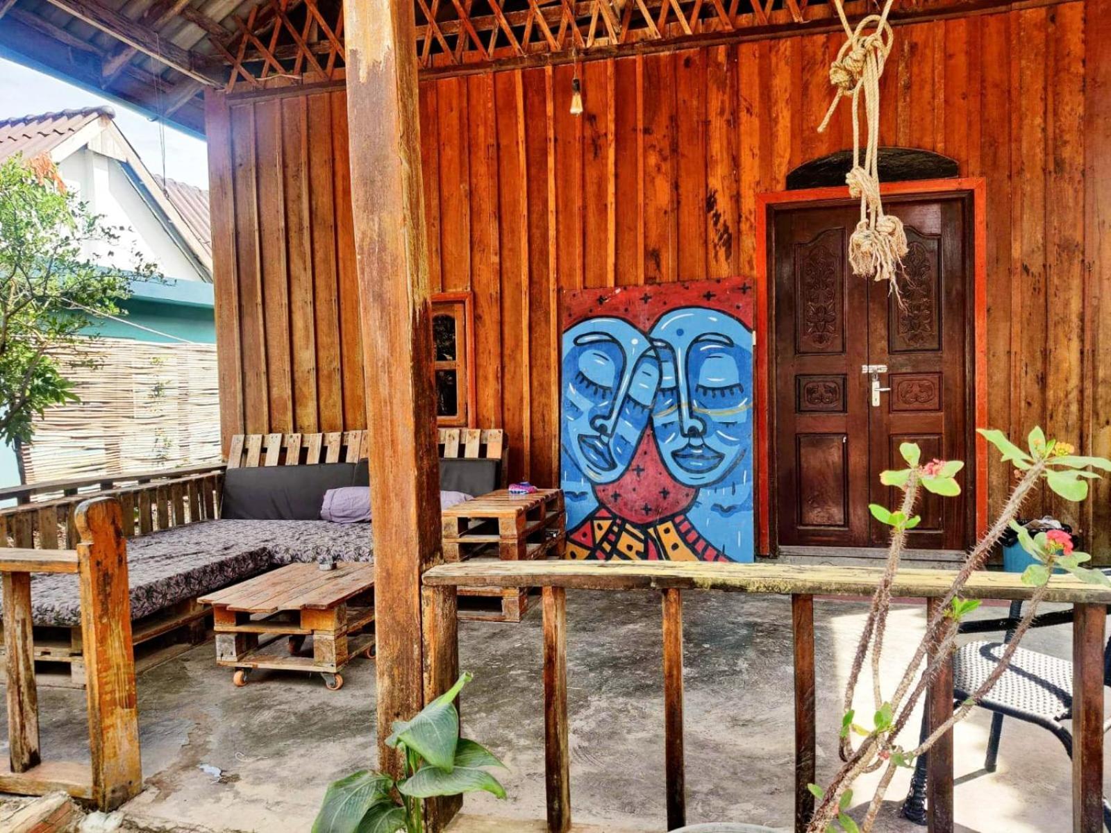 קו רונג סנלואם Dragonfly Guesthouse מראה חיצוני תמונה