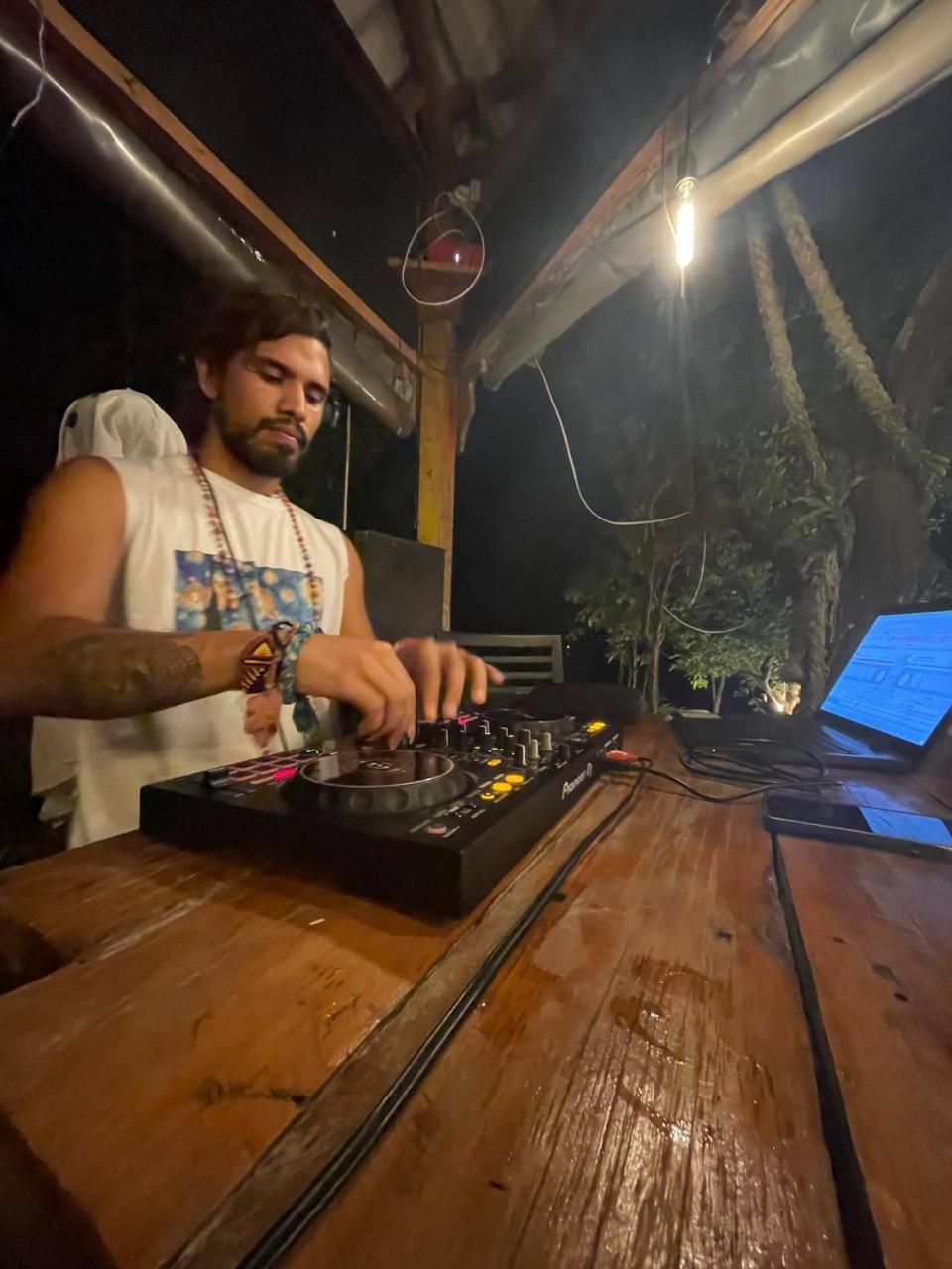 קו רונג סנלואם Dragonfly Guesthouse מראה חיצוני תמונה
